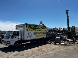 Best Retail Junk Removal  in Phoenix, IL